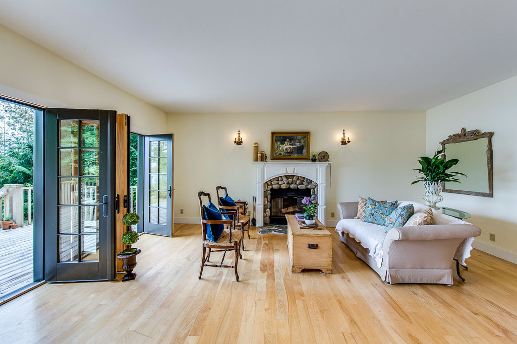 17139 Scandia Ct NW, Poulsbo WA 98370